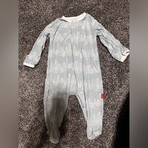 Magnetic me 0-3 Jammie’s